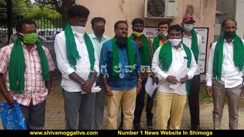 300620 Congress Kisan Cell Protest 1