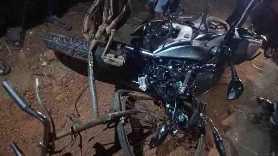 SAGARA | ಸೈಕಲ್, ಬೈಕ್ ಡಿಕ್ಕಿ, ಸೈಕಲ್ ಸವಾರ ಸಾವು, ಬೈಕ್ ಸವಾರನಿಗೆ ಗಂಭೀರ ಗಾಯ 1 090221 Accident at Talaguppar Maraturu 1