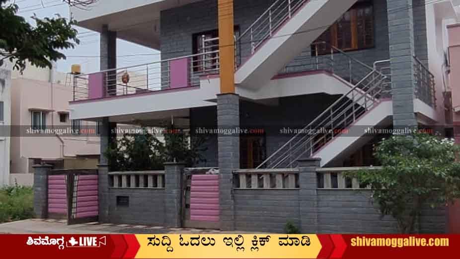 ACB-raid-at-Siddappa-house-in-LBS-Nagara.