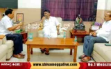 Kimmane-Rathnakar-Manjunatha-Gowda-meeting-with-DK-Shivakumar.
