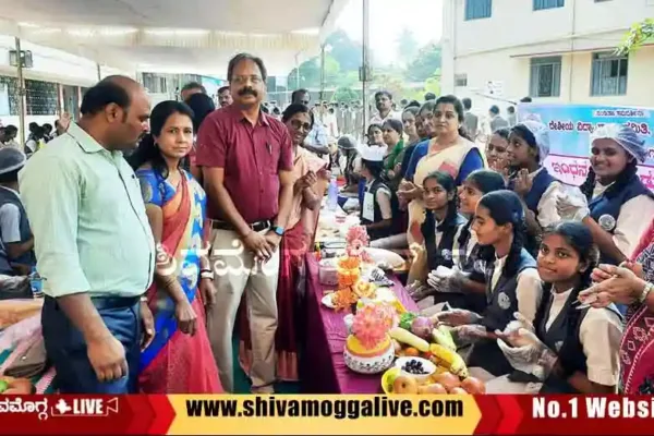 181123-Cooking-Competitation-in-DVS-High-School-in-Shimoga.webp
