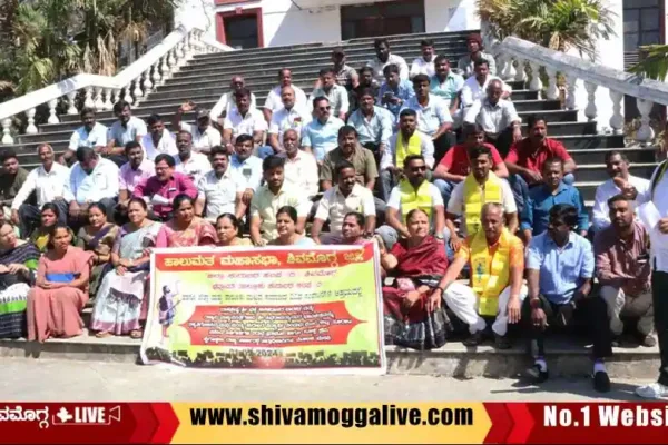 halumatha-mahasabha-protest-in-Shimoga.