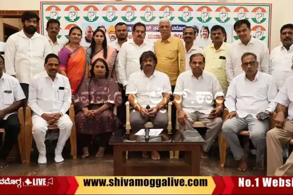 Madhu-Bangarappa-geetha-shivaraj-kumar-meeting.