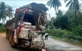 Truck-and-KSRTC-Bus-at-Mandagadde.