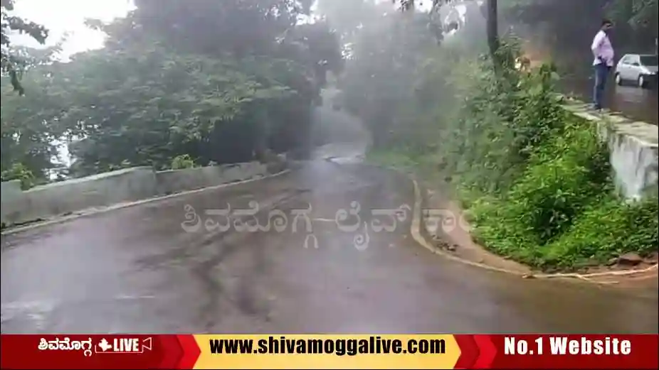 agumbe-ghat-road-during-rainy-season