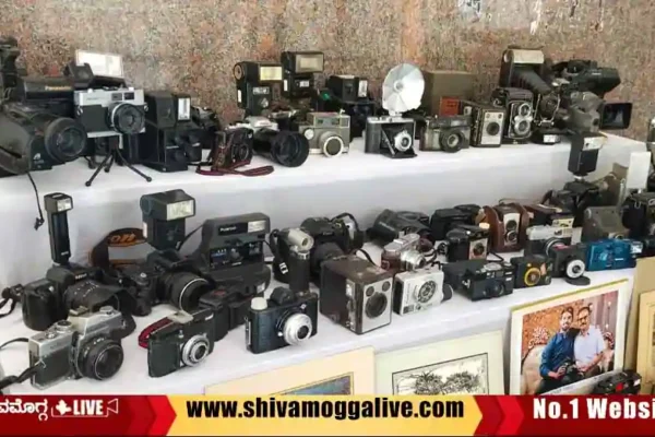 Camera-display-in-Shimoga-Dasara