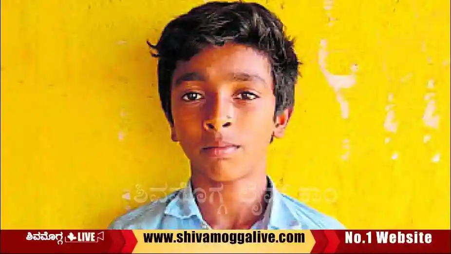 tyagarthi-boy-madhu-rescues-a-driver.