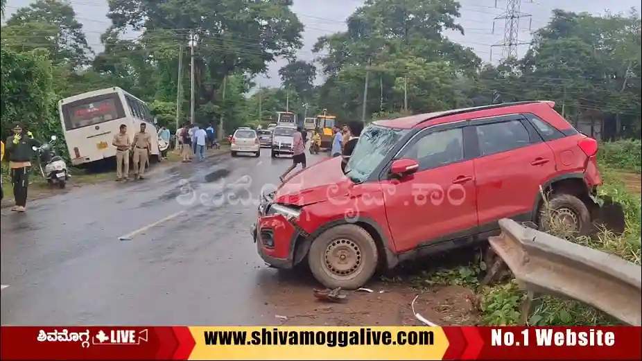 Prakash-Bus-and-Car-mishap-at-anandapura