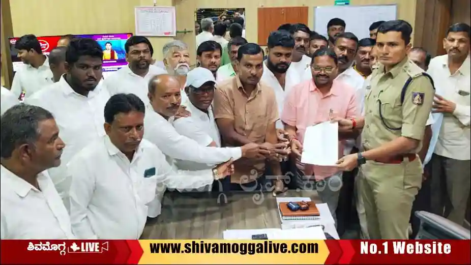 Memorandur-to-SP-about-Madhu-Bangarappa-Video