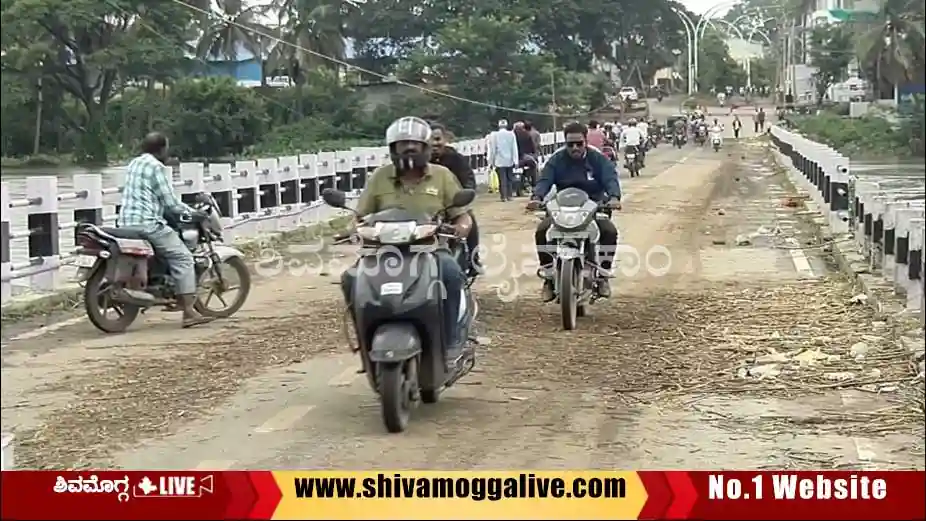 Bhadravathi-Old-bridge-Vehicle-movement-begins