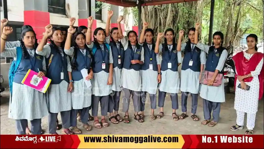 Hosanagara-Students-protest-in-Shimoga