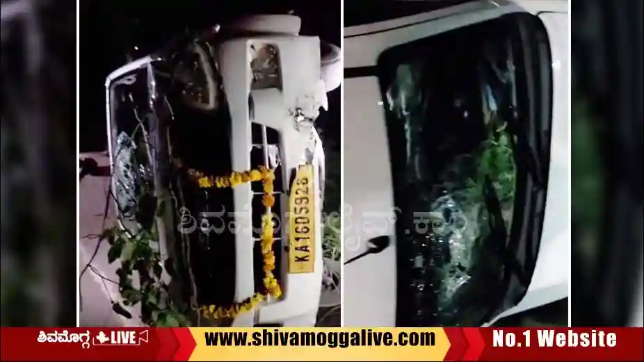 goods-vehicle-mishap-at-tyavarekoppa-in-shimoga-taluk