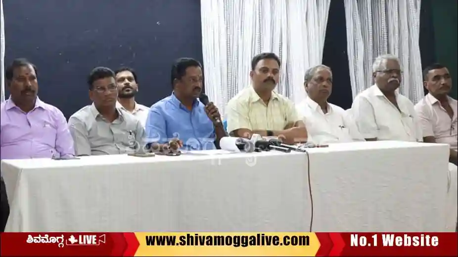 Ayanuru-Manjunatha-Followers-press-meet.