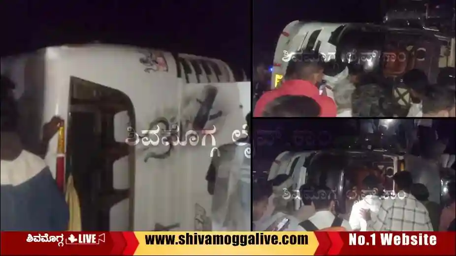 Mini-Bus-mishap-near-kunchenahalli-in-Shimoga.