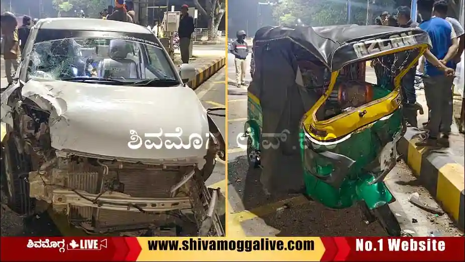 Car-and-Auto-mishap-at-mahaveera-circle-in-Shimoga
