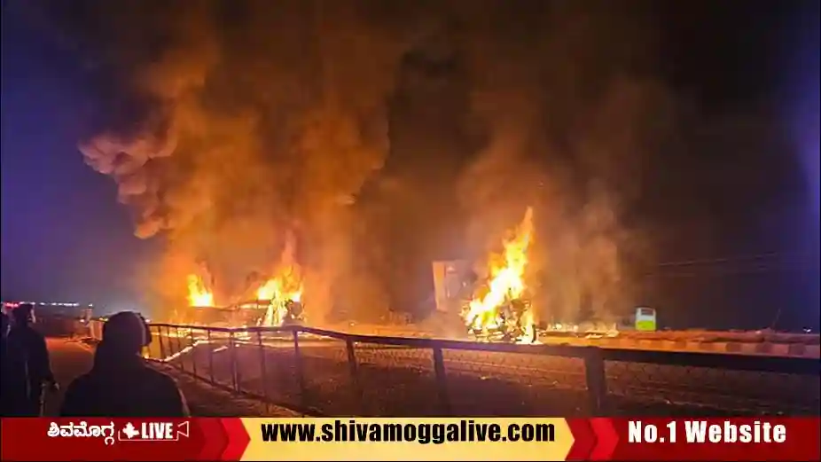 sea-bird-bus-incident-near-hiriyur-in-Chitradurga.