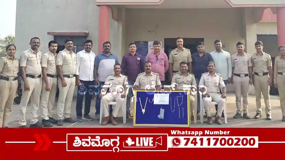 ಭಟ್ಕಳದ ಮಹಿಳೆ ಸೇರಿ ನಾಲ್ವರು ನಗರ ಠಾಣೆ ಪೊಲೀಸರ ಬಲೆಗೆ, ಕಾರಣವೇನು? ಏನೇನೆಲ್ಲ ಸಿಕ್ತು?