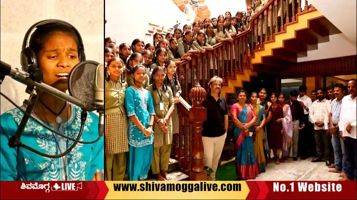 Soraba-Government-School-students-visit-Former-Minister-Madhu-Bangarappa-House-in-Bangalore.
