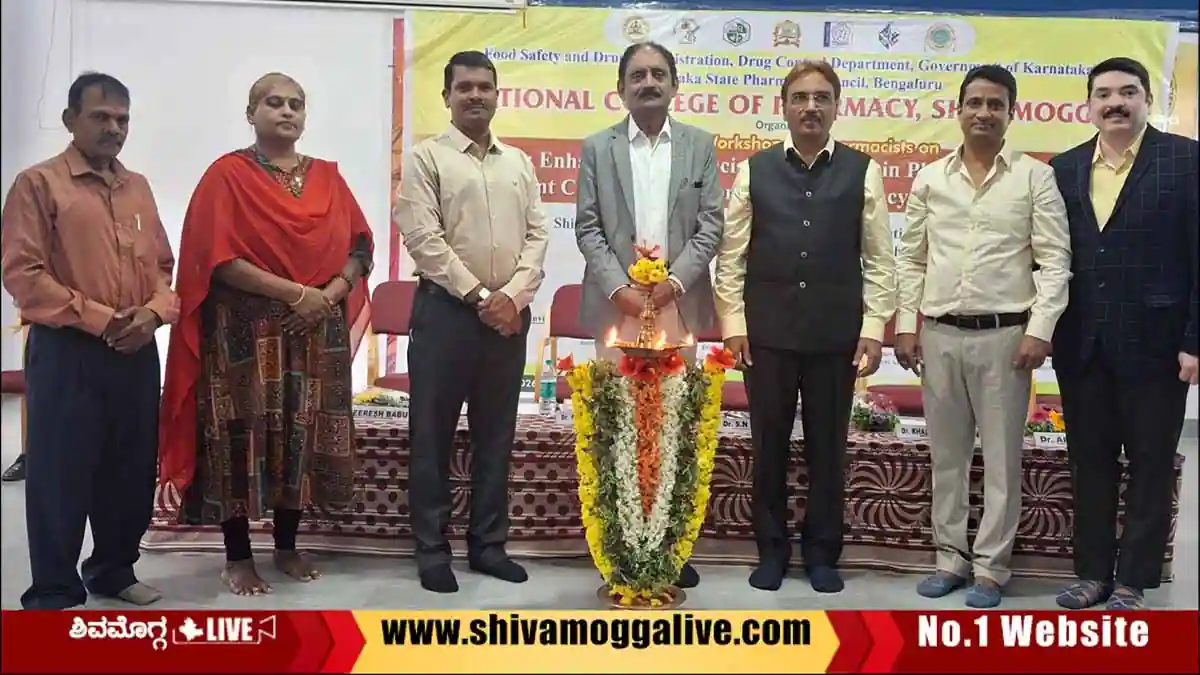 workshop-at-NES-College-of-Pharmacy-in-Shimoga