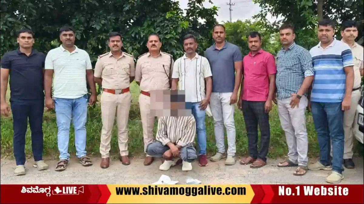 Police-nab-Azaruddin-at-Ragigudda-layout-in-Shimoga.