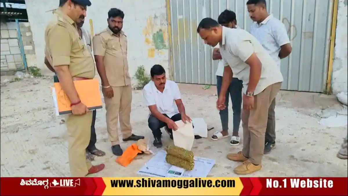 Doddapete-Police-nab-two-persons-in-NDPS-Act.