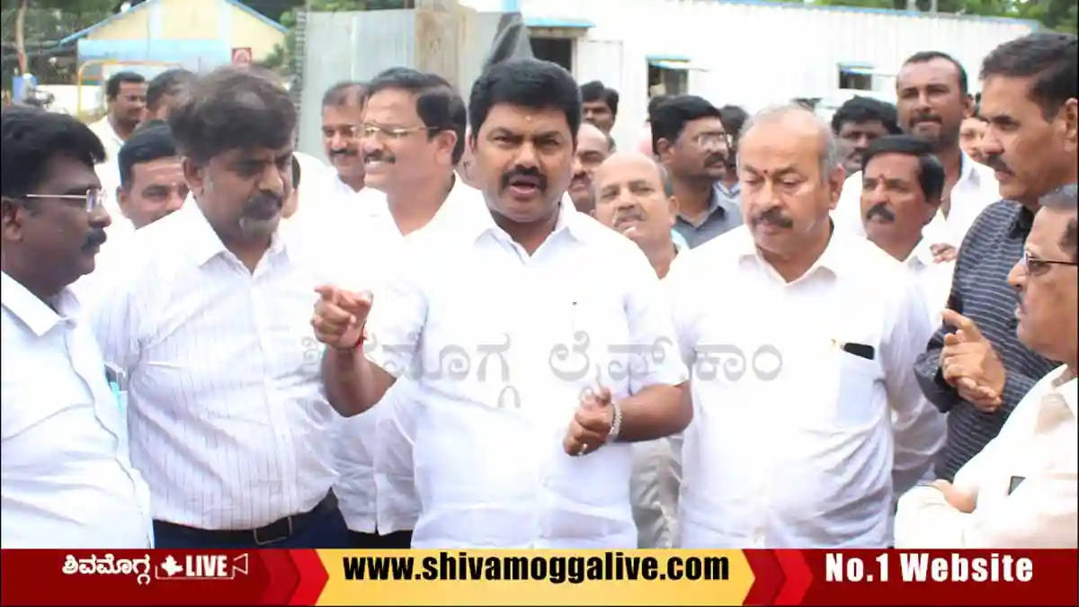 280626 MP BY Raghavendra with Channabasappa and DS Arun at Vidyanagara