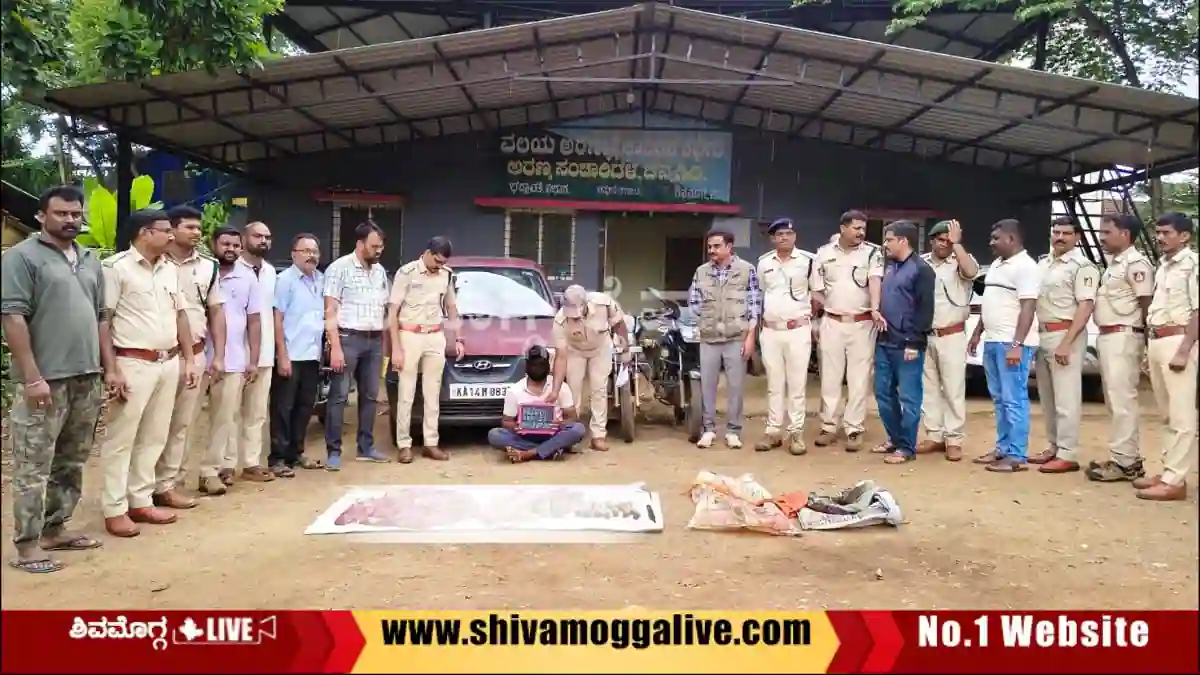 Forest-officials-arrest-poacher-