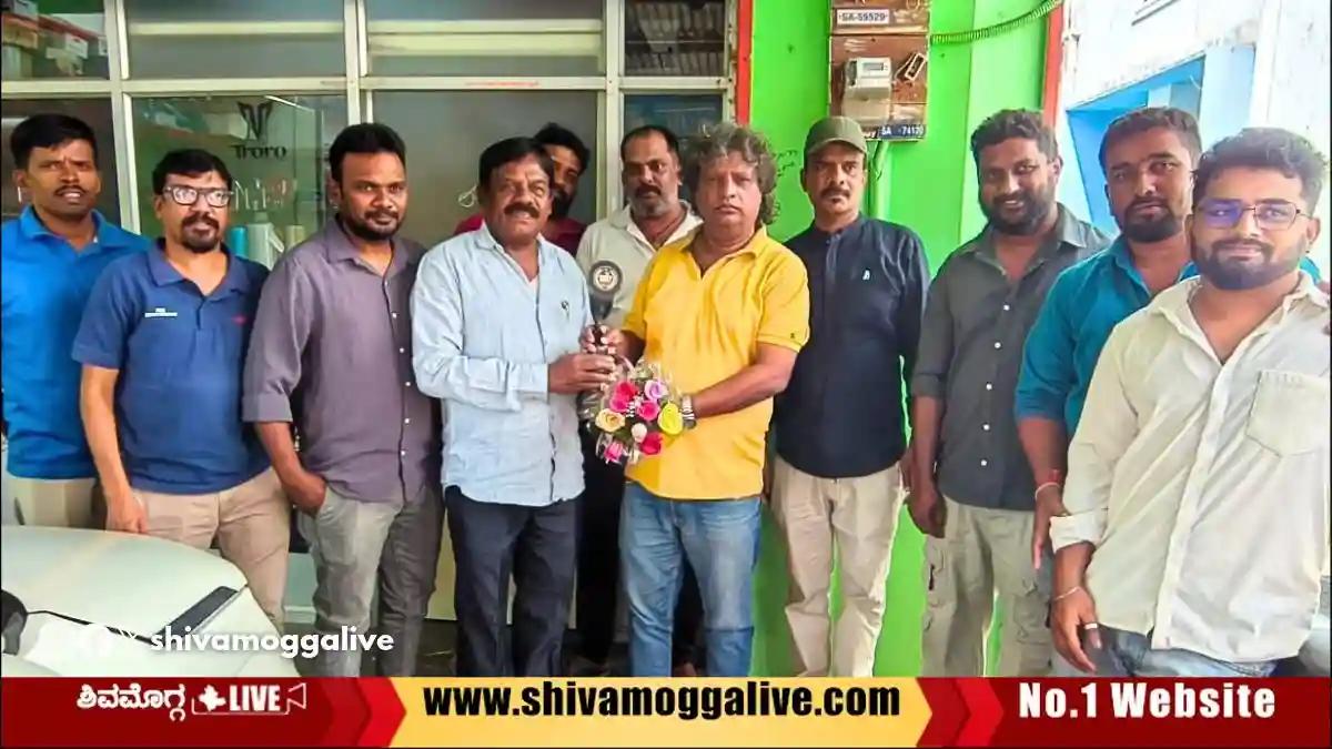Senior-Journalist-P-Jesudas-Awarded-by-TNIT